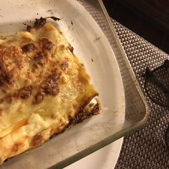 Pizzeria Sicilia - Pizza Near Me - Prague, Puerto Rico
