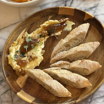 Otto's Uptown Kitchen - Bread and butter app - Lounges Near Me - Oakland, California