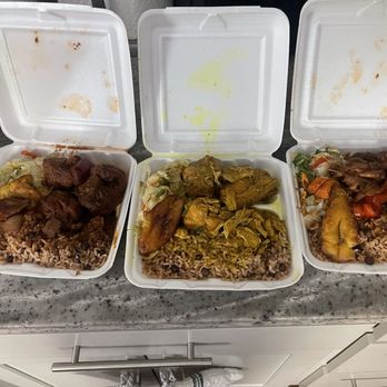 Golden Krust Caribbean Restaurant - So called Jerk chicken (lighter colored stew*) a lot of food but all very bland. Curry and brown just color. - Caribbean Near Me - Tampa, Florida Golden Krust Caribbean Restaurant - So called Jerk chicken (lighter colored stew*) a lot of food but all very bland. Curry and brown just color. - Caribbean Near Me - Tampa, Florida