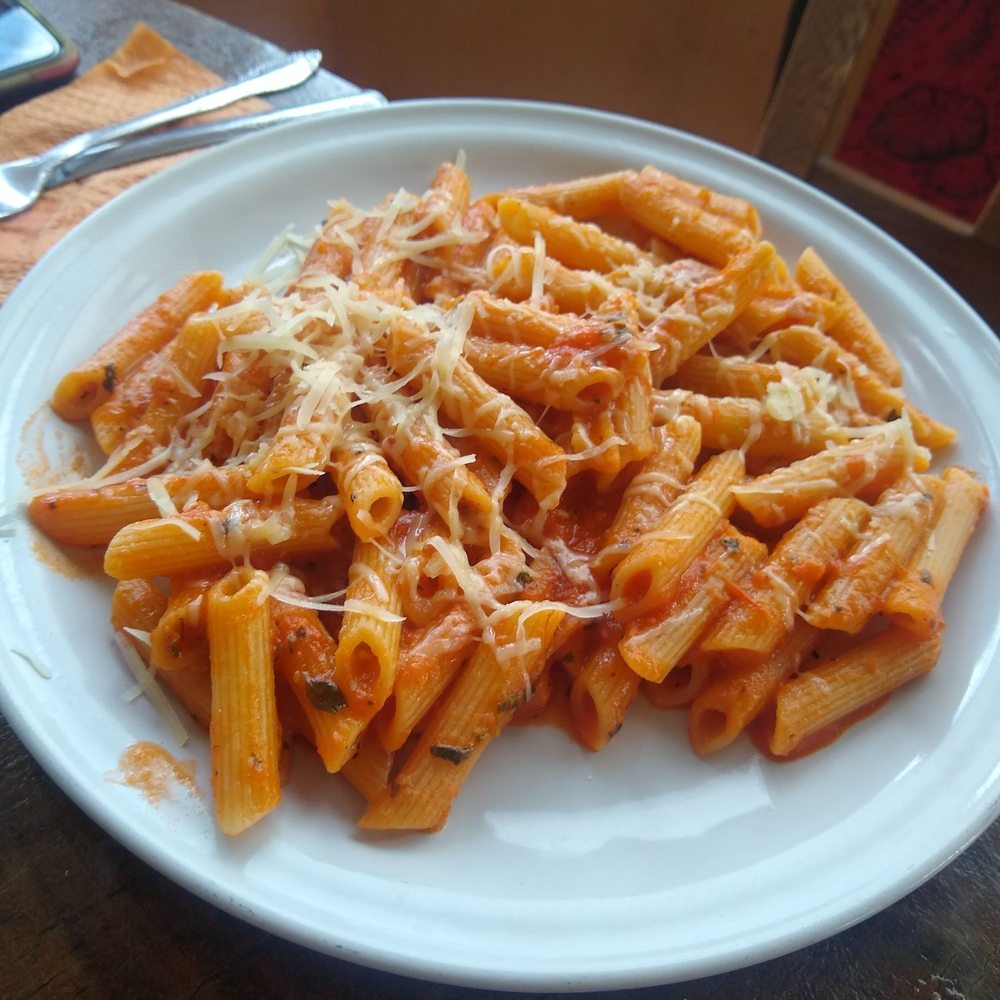 Don de Franco - Penne Arabiata little too much garlic but if you love garlic my husband loved it - Italian Near Me - Zipolite, OAX