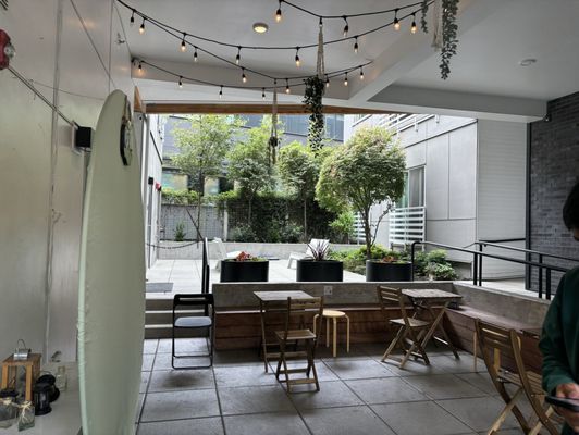 Co May Bistro by null