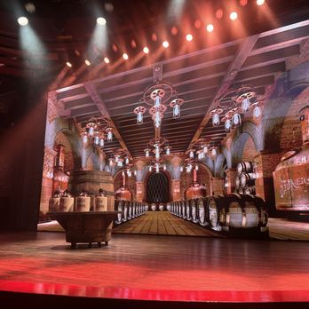 Shiners Nashville - Set - Performing Arts Near Me - Nashville, Tennessee
