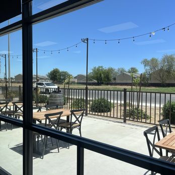 Tacos Los Juanes - Cute outside sitting area - Seafood Near Me - Lemoore, California Tacos Los Juanes - Cute outside sitting area - Seafood Near Me - Lemoore, California