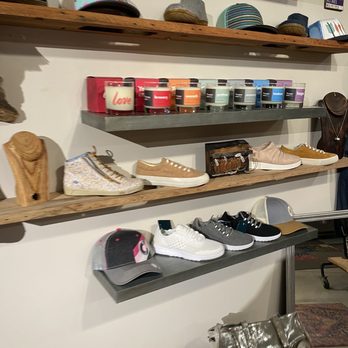 Goose And The Goat - Shoe Stores Near Me - Aurora, Colorado