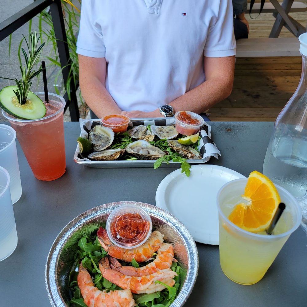 Pier Bar - Cocktail shrimp, oysters, HH cocktails - Seafood Near Me - Philadelphia, Pennsylvania Pier Bar - Cocktail shrimp, oysters, HH cocktails - Seafood Near Me - Philadelphia, Pennsylvania