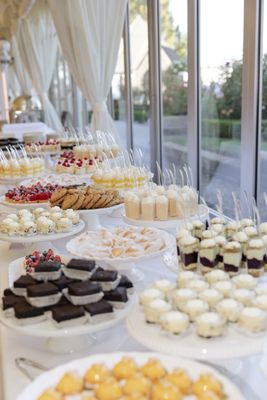 Elka Bee's Coffee Haus by null