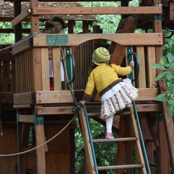 Rose Kindergarten - Children playing on the play structure in our oak forest! - Preschools Near Me - El Sobrante, California Rose Kindergarten - Children playing on the play structure in our oak forest! - Preschools Near Me - El Sobrante, California