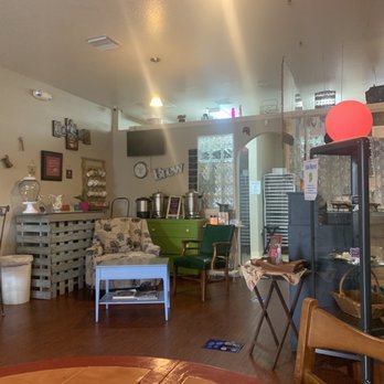 T n D Bakery - the inside of a restaurant - Bakeries Near Me - Punta Gorda, Florida T n D Bakery - the inside of a restaurant - Bakeries Near Me - Punta Gorda, Florida