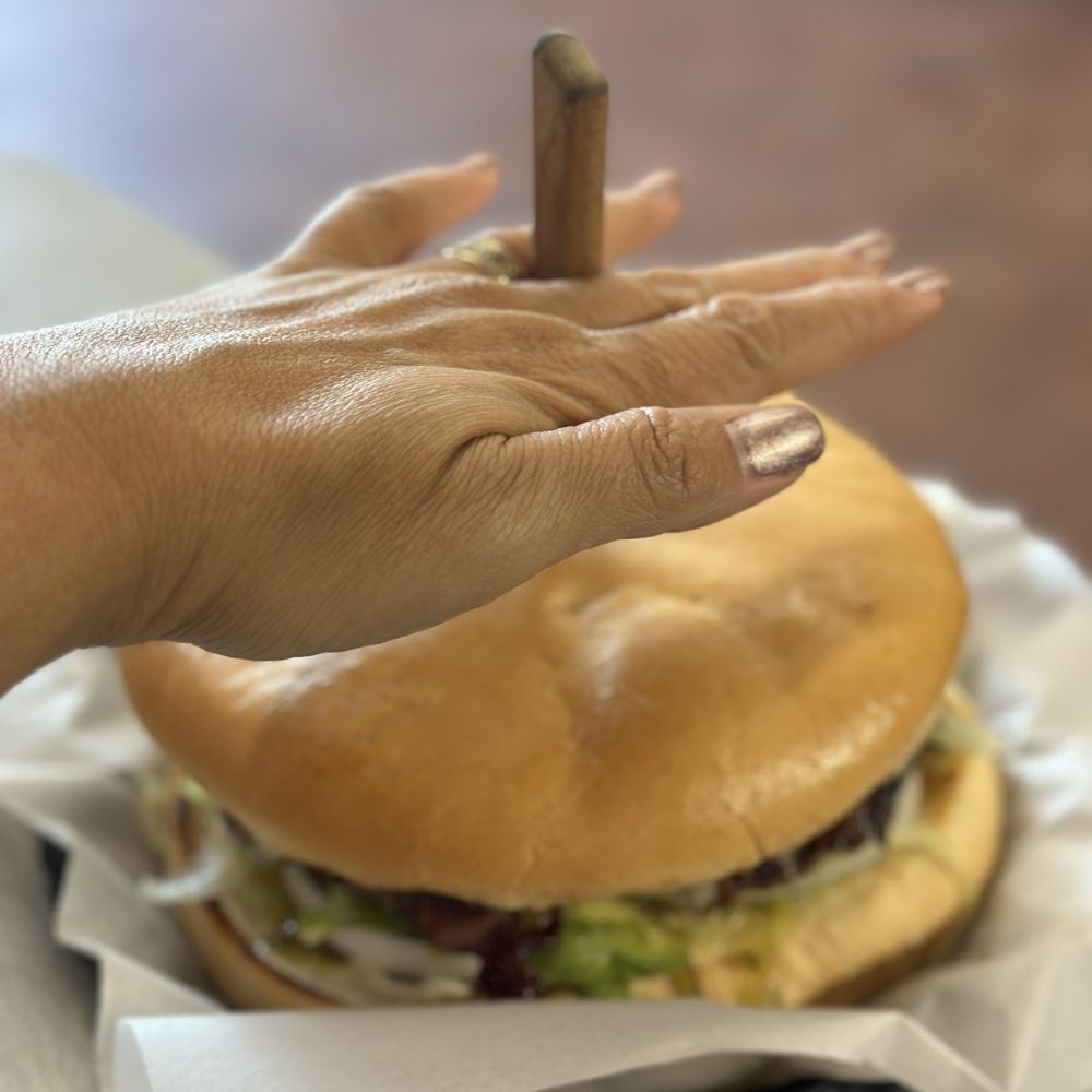 Effie Tavern - Burgers Near Me - Lewiston, Idaho Effie Tavern - Burgers Near Me - Lewiston, Idaho