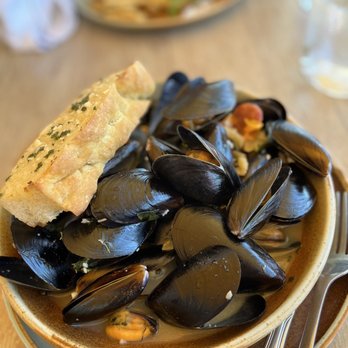 Driftwood Kitchen - Mussels - Seafood Near Me - Laguna Beach, California