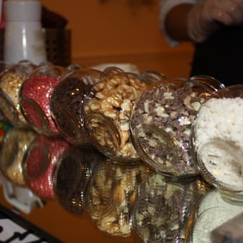 The Cupcake Bar - Desserts Near Me