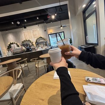 Full Circle Coffee House - Coffee & Tea Near Me - Yuba City, California