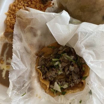 Azteca Restaurant - Mexican Near Me - Mundelein, Illinois