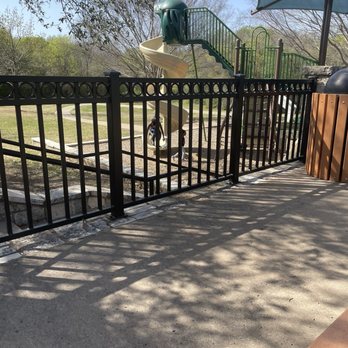 Dr. Pillow Park - Parks Near Me - North Richland Hills, Texas