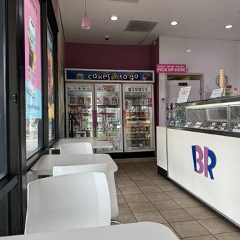 Baskin Robbins - Inside - Ice Cream & Frozen Yogurt Near Me - West Covina, California Baskin Robbins - Inside - Ice Cream & Frozen Yogurt Near Me - West Covina, California