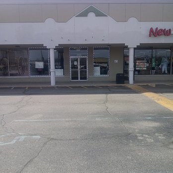 Electech - Green meadows shopping center - Electronics Repair Near Me - Greenfield, Indiana Electech - Green meadows shopping center - Electronics Repair Near Me - Greenfield, Indiana