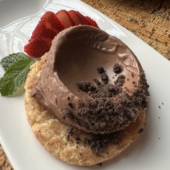 How to Cook a Wolf - Cookies and Cream - Italian Near Me - Seattle, Washington
