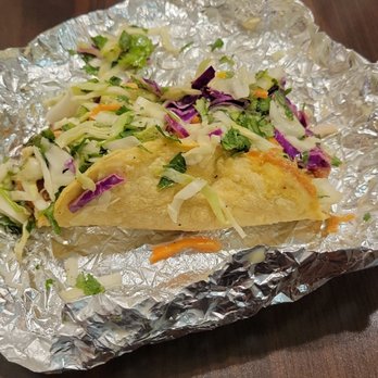 Wahoo's Fish Tacos - Fish taco with citrus slaw - Seafood Near Me - Torrance, California Wahoo's Fish Tacos - Fish taco with citrus slaw - Seafood Near Me - Torrance, California