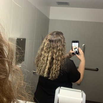 Avalon Institute - Cosmetology Schools Near Me - Layton, Utah