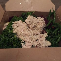House Kitchen Highgate - Hidden beneath the warm chicken is a mixed salad of beetroot, lentils, avocado, broccoli and green beans - deliciously healthy!