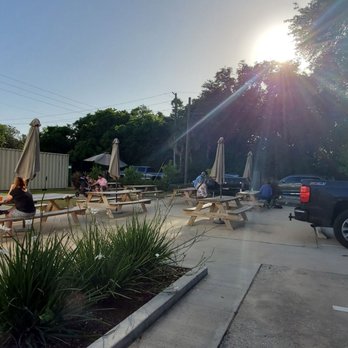 Mocama Beer - Patio - Breweries Near Me - Fernandina Beach, Florida