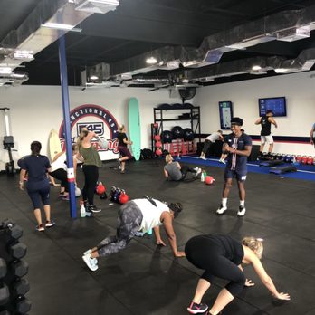 F45 Training The Cove - Class in session. - Trainers Near Me - Deerfield Beach, Florida F45 Training The Cove - Class in session. - Trainers Near Me - Deerfield Beach, Florida