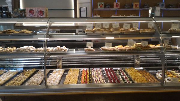 Gelateria Pasticceria Badiani by null