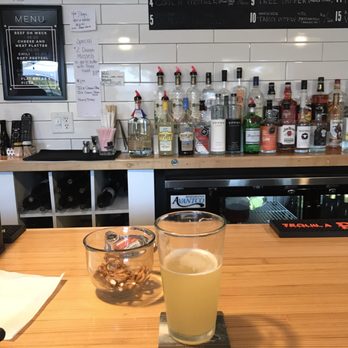 Keg & Barrel Brewing - Allagah white - Breweries Near Me - Dundee, New York Keg & Barrel Brewing - Allagah white - Breweries Near Me - Dundee, New York