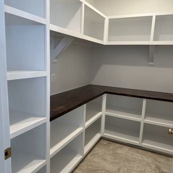 Pierpoint Construction - Full pantry - General Contractors Near Me - Stafford, Virginia Pierpoint Construction - Full pantry - General Contractors Near Me - Stafford, Virginia