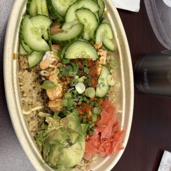 Big Fin Poké - TORCHED SALMON - Poke Near Me - Melrose, Massachusetts