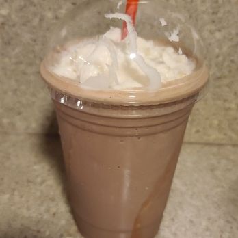 El Palenque Pizzería Cubana - Chocolate shake - Pizza Near Me - Miami, Florida
