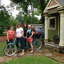 Azalea Inn Bed & Breakfast