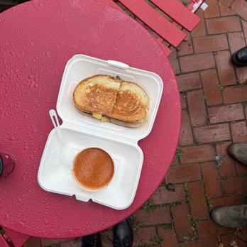 The Soupery - Tomato soup & Grilled Cheese - Vegan Near Me - Portsmouth, New Hampshire The Soupery - Tomato soup & Grilled Cheese - Vegan Near Me - Portsmouth, New Hampshire