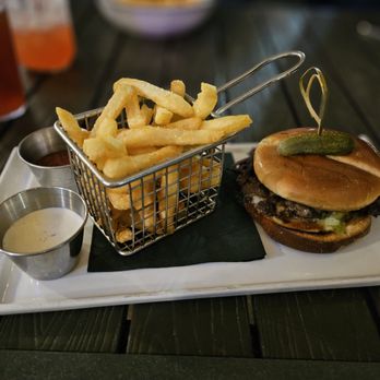 Chinitas - Smash burger (50/50 waygu beef and chorizo) - Sushi Bars Near Me - Henderson, Nevada