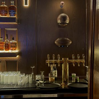 Honorable Mention - Bar - Sports Bars Near Me - Portland, Oregon Honorable Mention - Bar - Sports Bars Near Me - Portland, Oregon