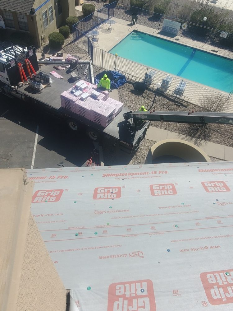 Slide of El Paso Roofing 915