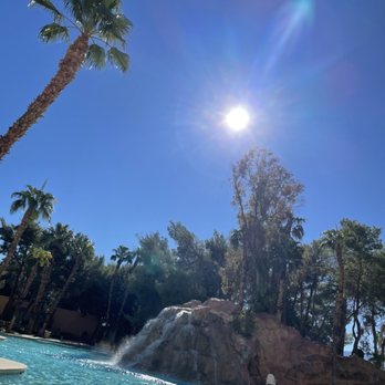 CasaBlanca Resort - Poolside - Hotels Near Me - Mesquite, Nevada