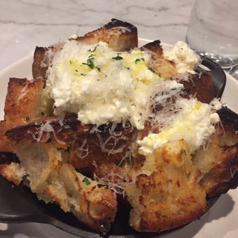 North Italia - Garlic bread - Italian Near Me - Plano, Texas North Italia - Garlic bread - Italian Near Me - Plano, Texas