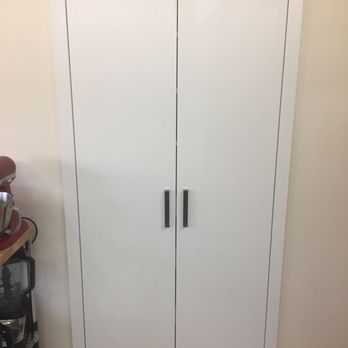 Closet Wizzard - Our new pantry. We could not be happier. - Home Organization Near Me - Delray Beach, Florida