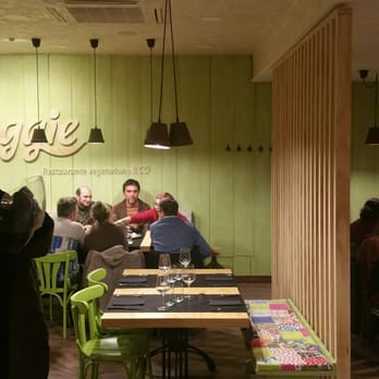 Veggie - Interior. - Vegan Near Me - Zaragoza, Z Veggie - Interior. - Vegan Near Me - Zaragoza, Z