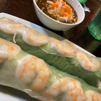 PT Eatery - Spring rolls - Vietnamese Near Me - San Diego, California PT Eatery - Spring rolls - Vietnamese Near Me - San Diego, California