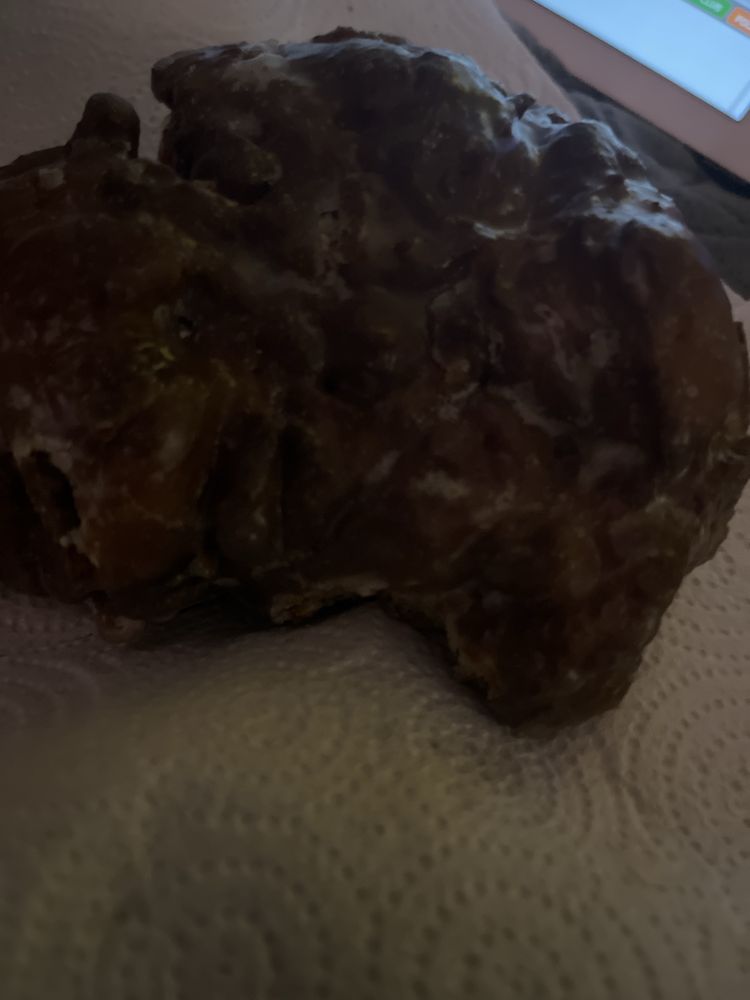 Yum Yum Donuts Logo
