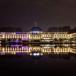 Park Hotel Bar - Parkhotel Bremen bei Nacht