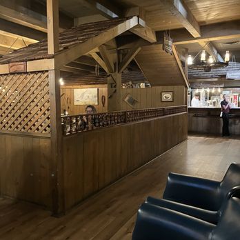 Aberdeen Barn - Interior - Seafood Near Me - Williamsburg, Virginia