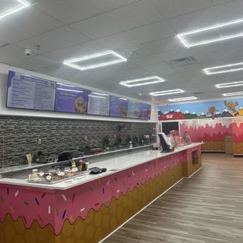 Babes Bubble Waffle Cafe - Waffles Near Me - Brookfield, Wisconsin