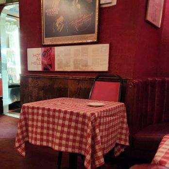 Dan Tana's - Table for one. - Italian Near Me - West Hollywood, California