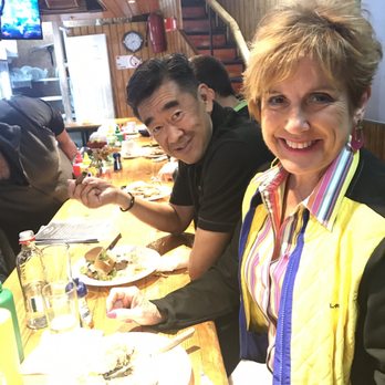 Quick Lunch Alemán - Happy campers Lin and Amy - German Near Me - Santiago, RM Quick Lunch Alemán - Happy campers Lin and Amy - German Near Me - Santiago, RM