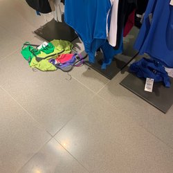 Zara - Clothes on the floor