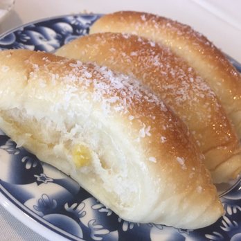 Phoenix Palace - Coconut bread...not great not bad...reasonable... - Dim Sum Near Me - Chandler, Arizona