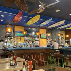 Sammy's Beach Bar & Grill